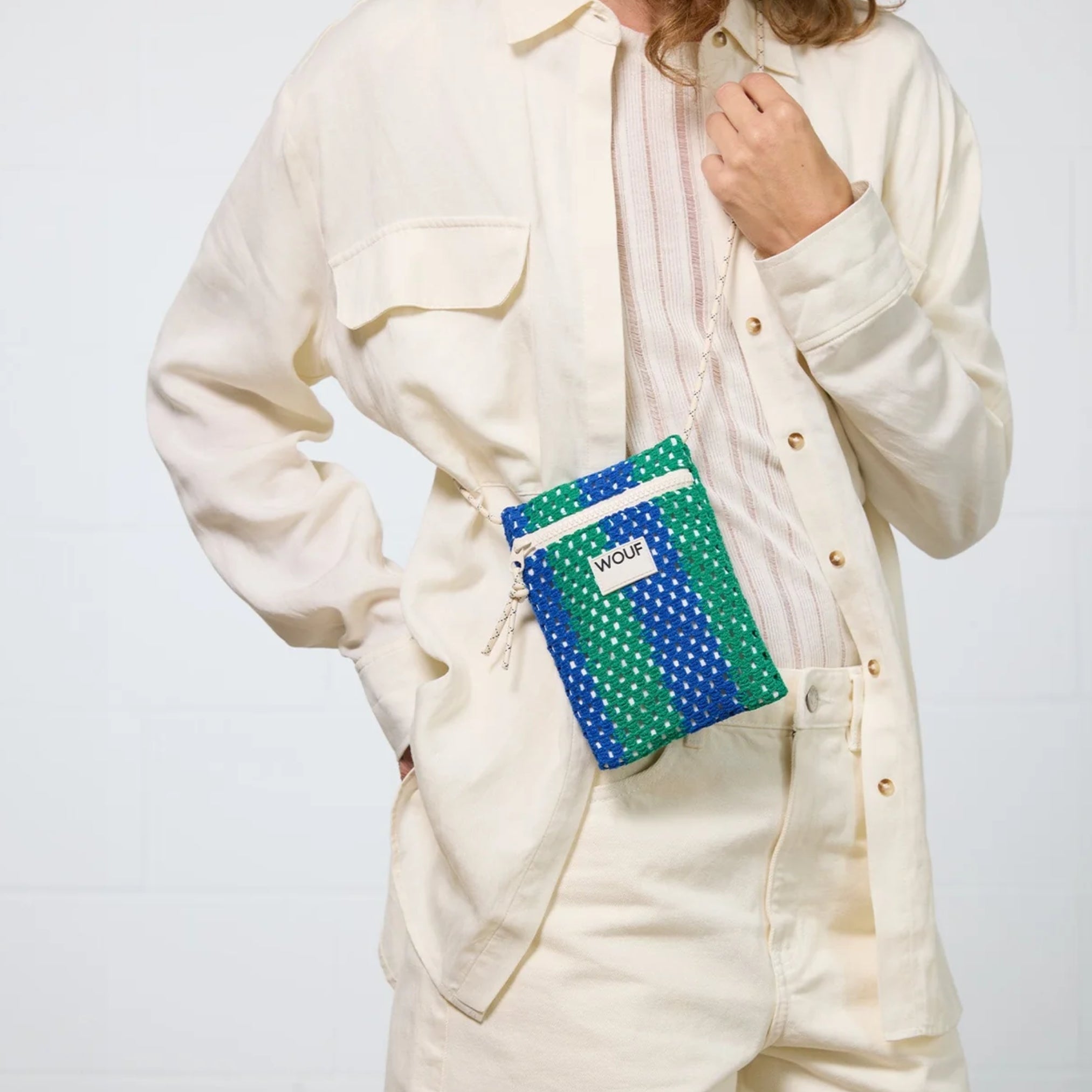 wouf crochet phone bag