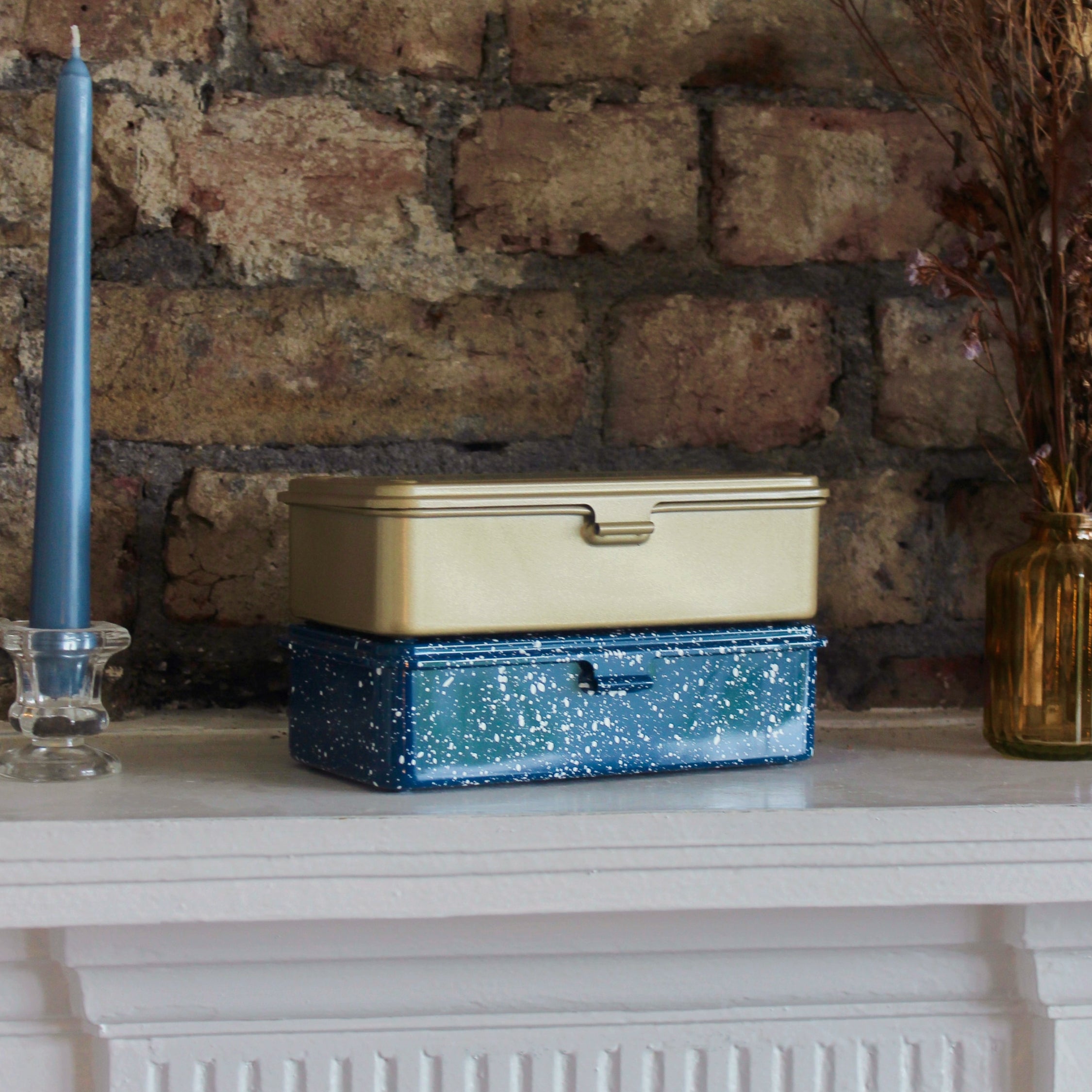 Speckled storage box