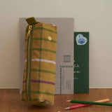 Plaid pencil case, waterproof and colourful design. 